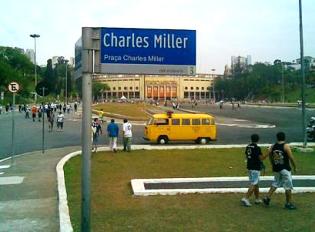 Praça Charles Miller